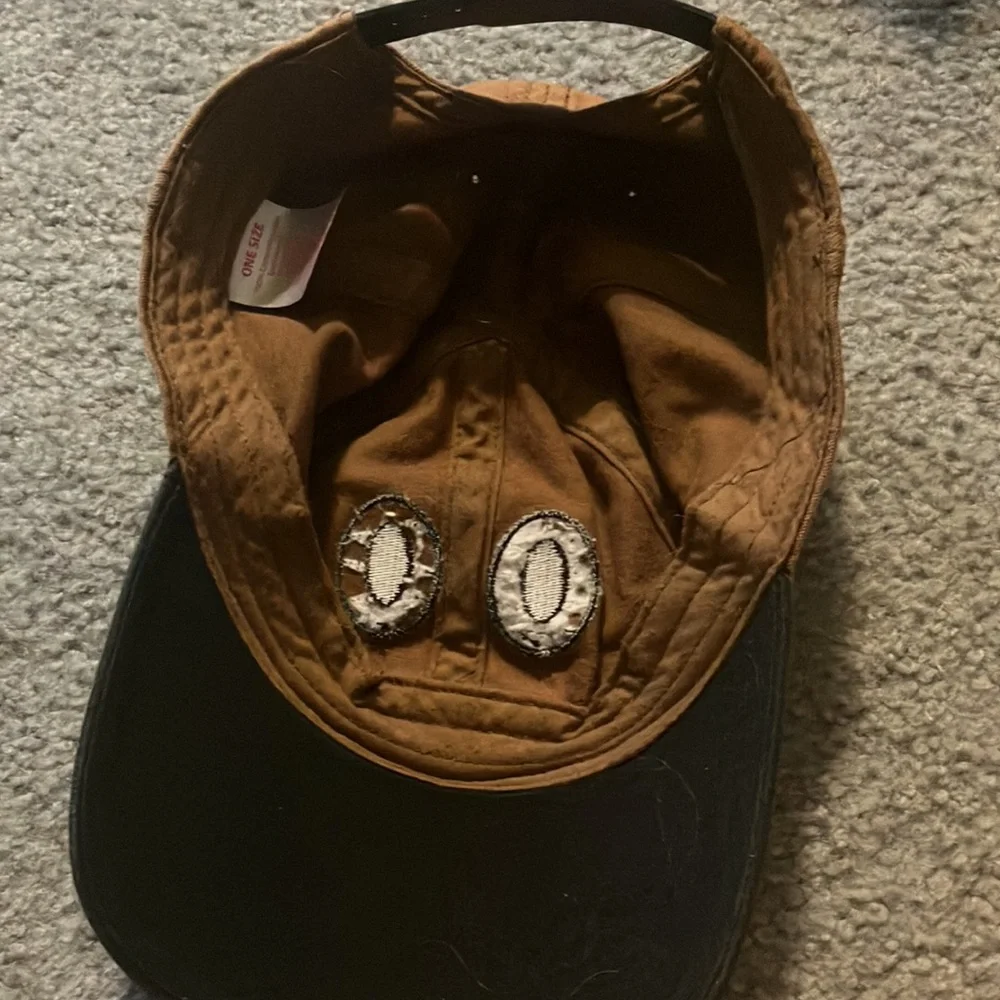 Poop Hat - Picture 2 of 3